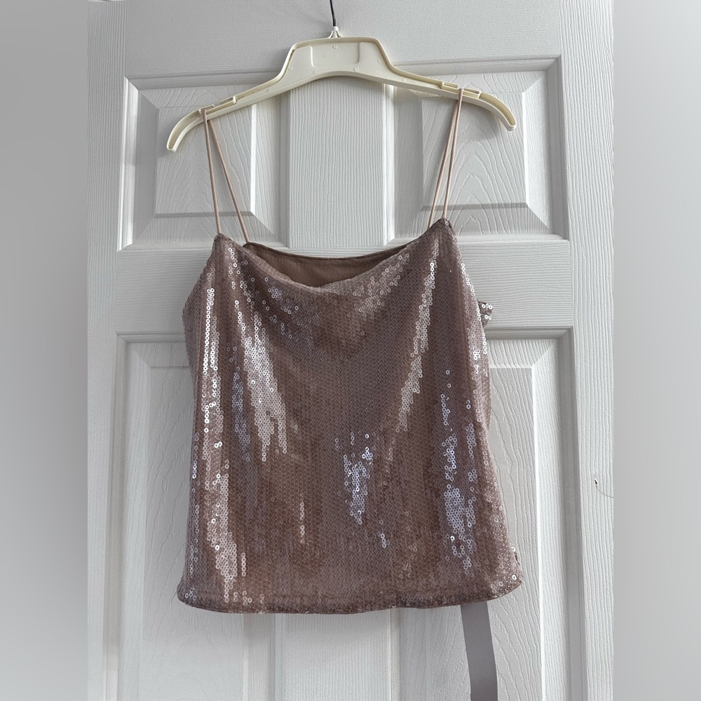 Sequin top - Picture 5 of 5